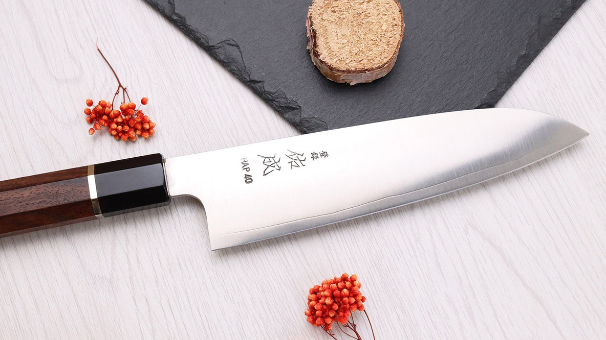 Bien choisir l’acier de son couteau japonais : guide complet