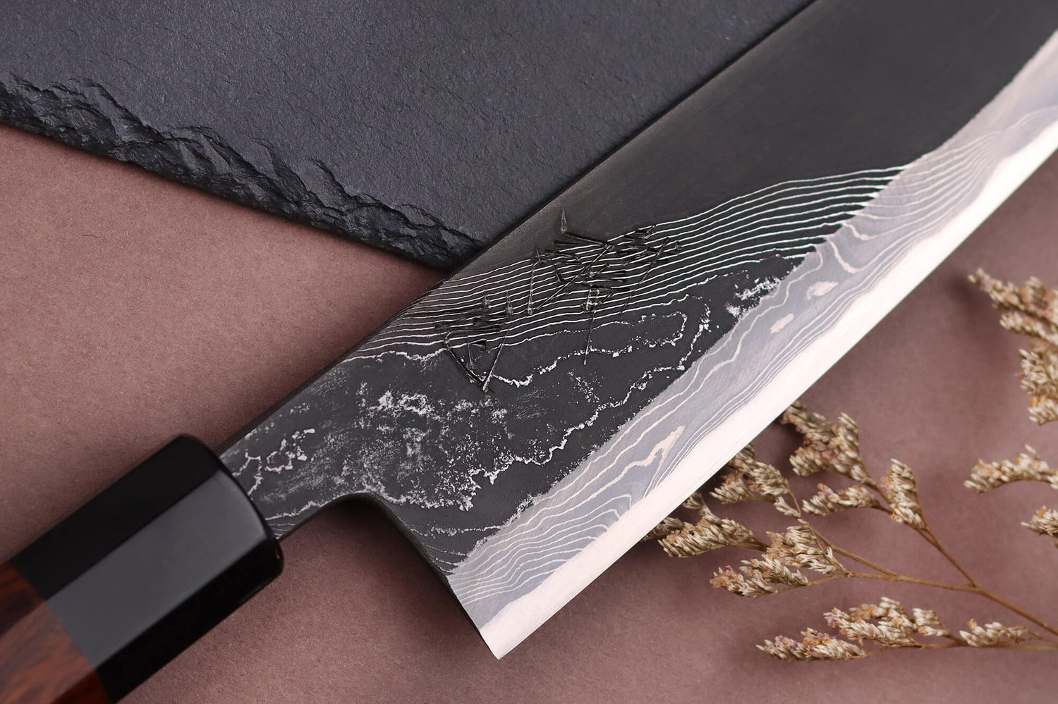 Couteau de chef 21cm japonais artisanal Hinoura Tsukasa River Jump manche bois de fer