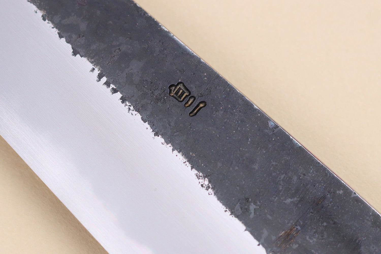 Couteau de chef 24cm japonais artisanal Hado Sumi WS2