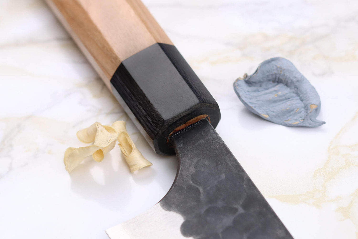 Couteau de chef japonais artisanal Masakage Koishi 18cm