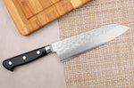 Couteau santoku japonais artisanal Takamura VG10 Tsuchime 16,5cm