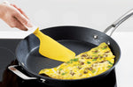 Spatule à oeuf Joseph Joseph Elevate avec reposoir intégré