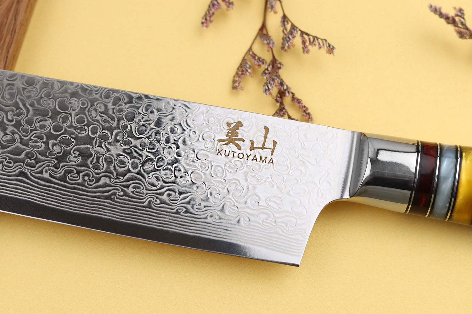 Couteau kiritsuke 24cm Kutoyama damas pakka rainbow