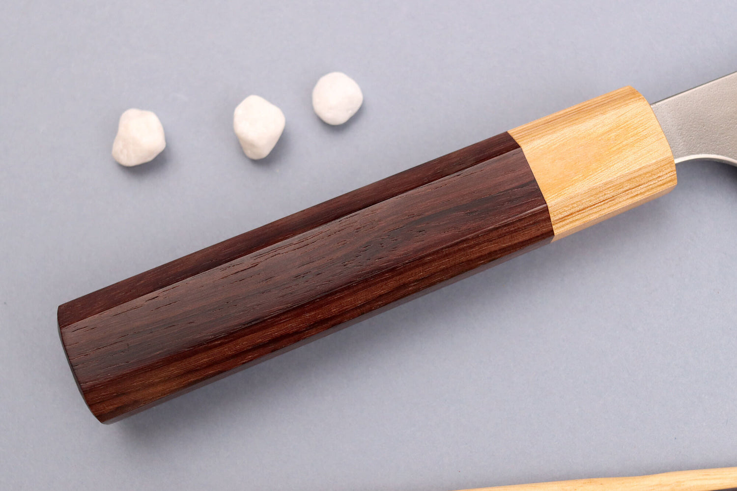 Couteau de chef japonais artisanal Yoshimi Kato AS Nashiji 21cm