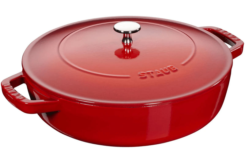 Sauteuse Staub Chistera en fonte émaillée cerise - 28 cm