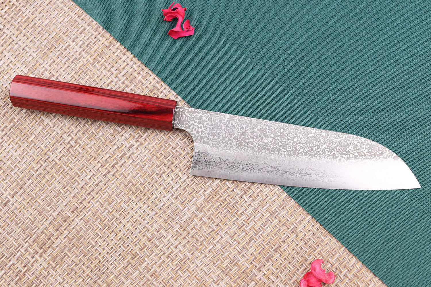 Couteau santoku japonais artisanal Kei Kobayashi SG2 Damas Heptagone 17cm