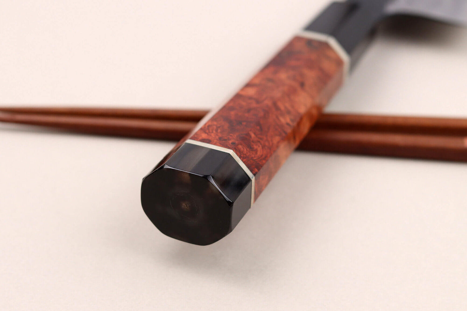 Couteau de chef 21cm japonais artisanal Kisuke Manaka Enn en cognassier avec 2 anneaux