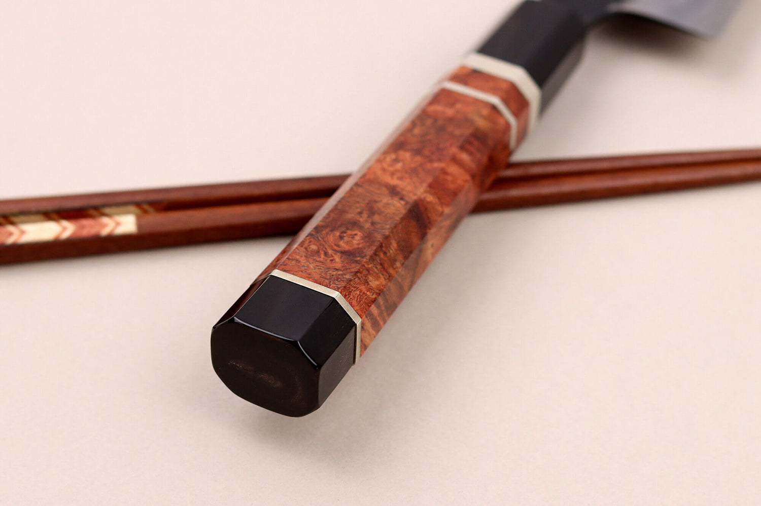 Couteau sujihiki 24cm japonais artisanal Kisuke Manaka Enn en cognassier avec 3 anneaux