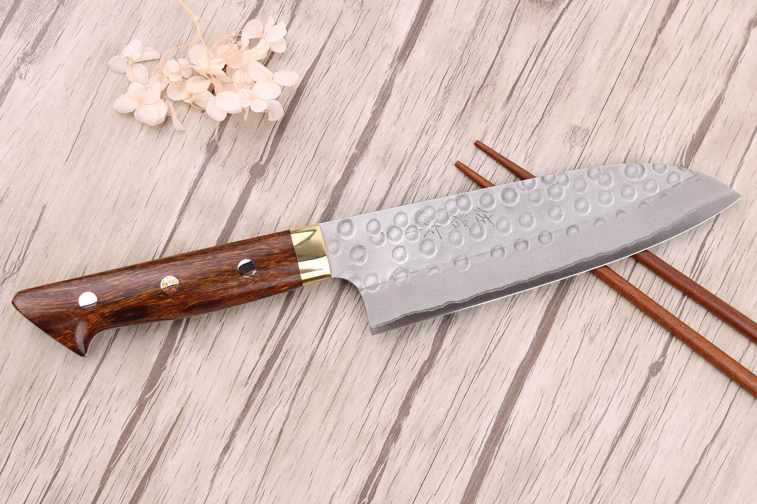 Couteau santoku 16,5cm japonais artisanal Masakage Zero