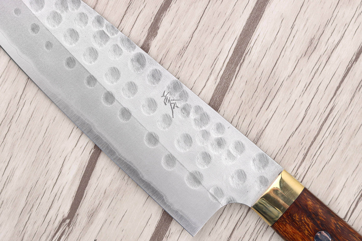 Couteau santoku 16,5cm japonais artisanal Masakage Zero