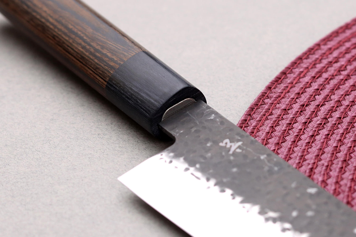 Couteau de chef 21cm japonais Shizu Hamono Gen VG10 damas