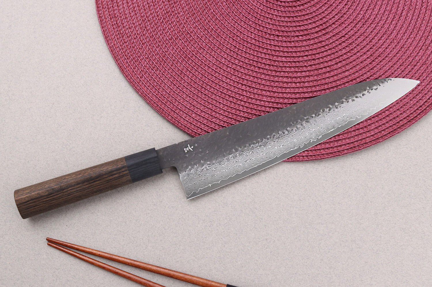 Couteau de chef 24cm japonais Shizu Hamono Gen VG10 damas
