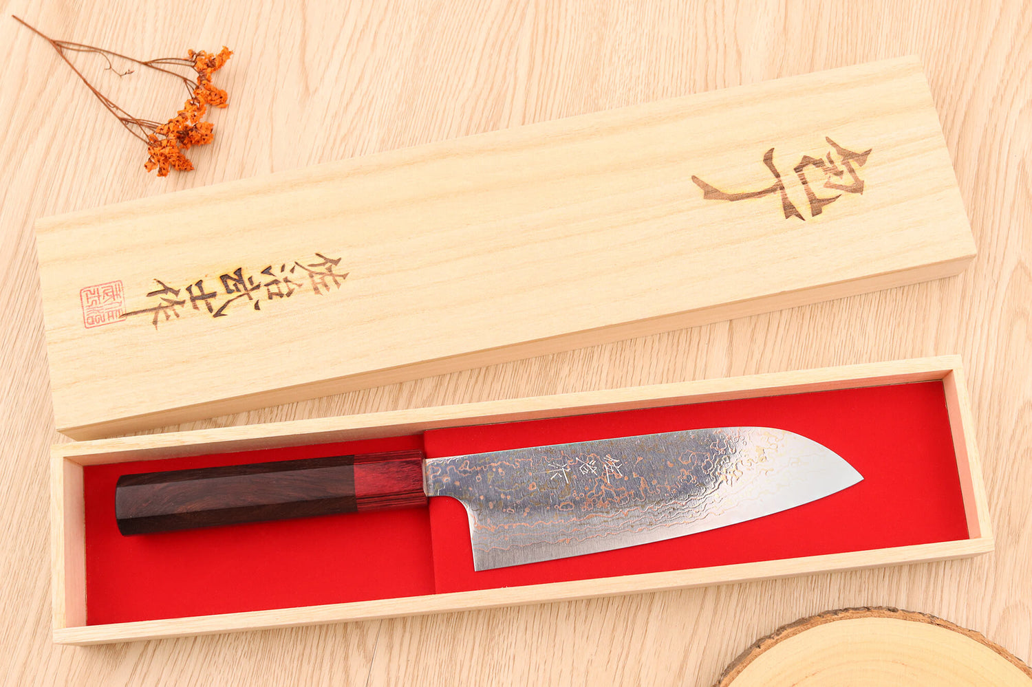 Couteau santoku 16,5cm japonais artisanal Takeshi Saji VG10 Rainbow