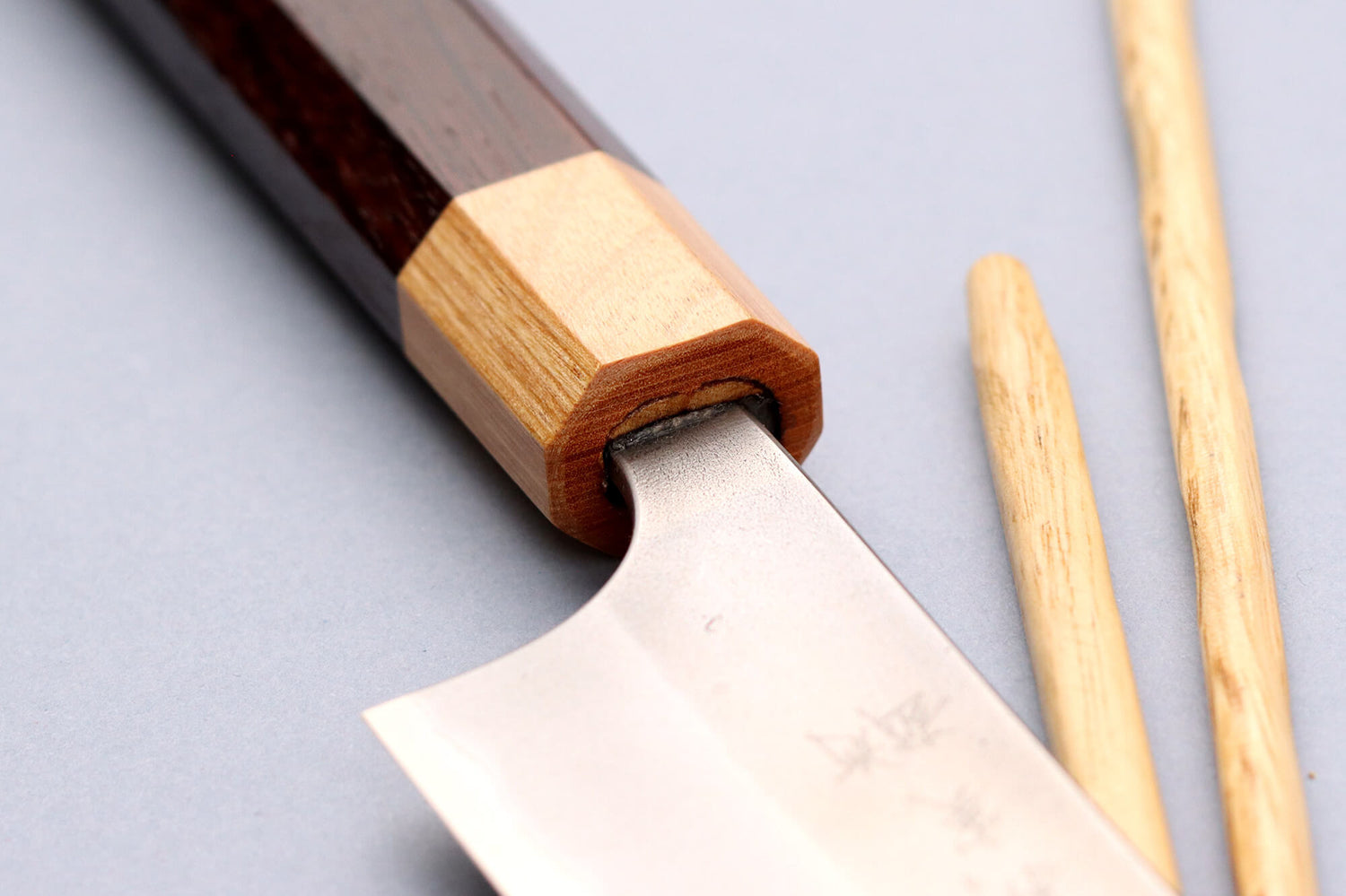 Couteau sujihiki japonais artisanal Yoshimi Kato AS Nashiji 27cm