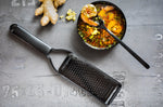 Râpe Microplane Black Sheep gros grains - 13,6cm