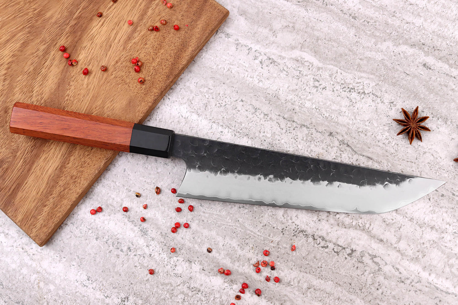 Couteau sakimaru Sayuto Séquoia San Mai martelé 20cm