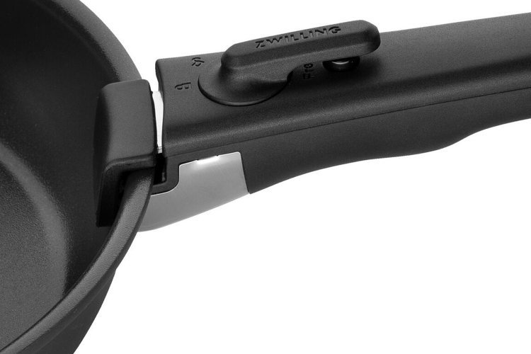 Set de 2 poêles Zwilling Unlock Ceraforme® Titanium en aluminium 24 et 28cm + 1 poignée amovible