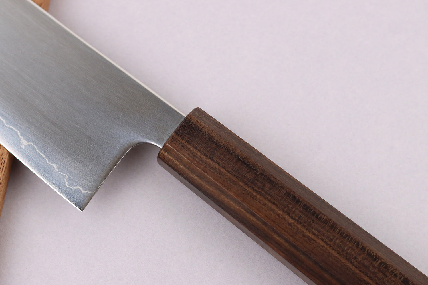 Couteau santoku kiritsuke 17,5cm japonais artisanal Wusaki Hikari SLD manche bubinga