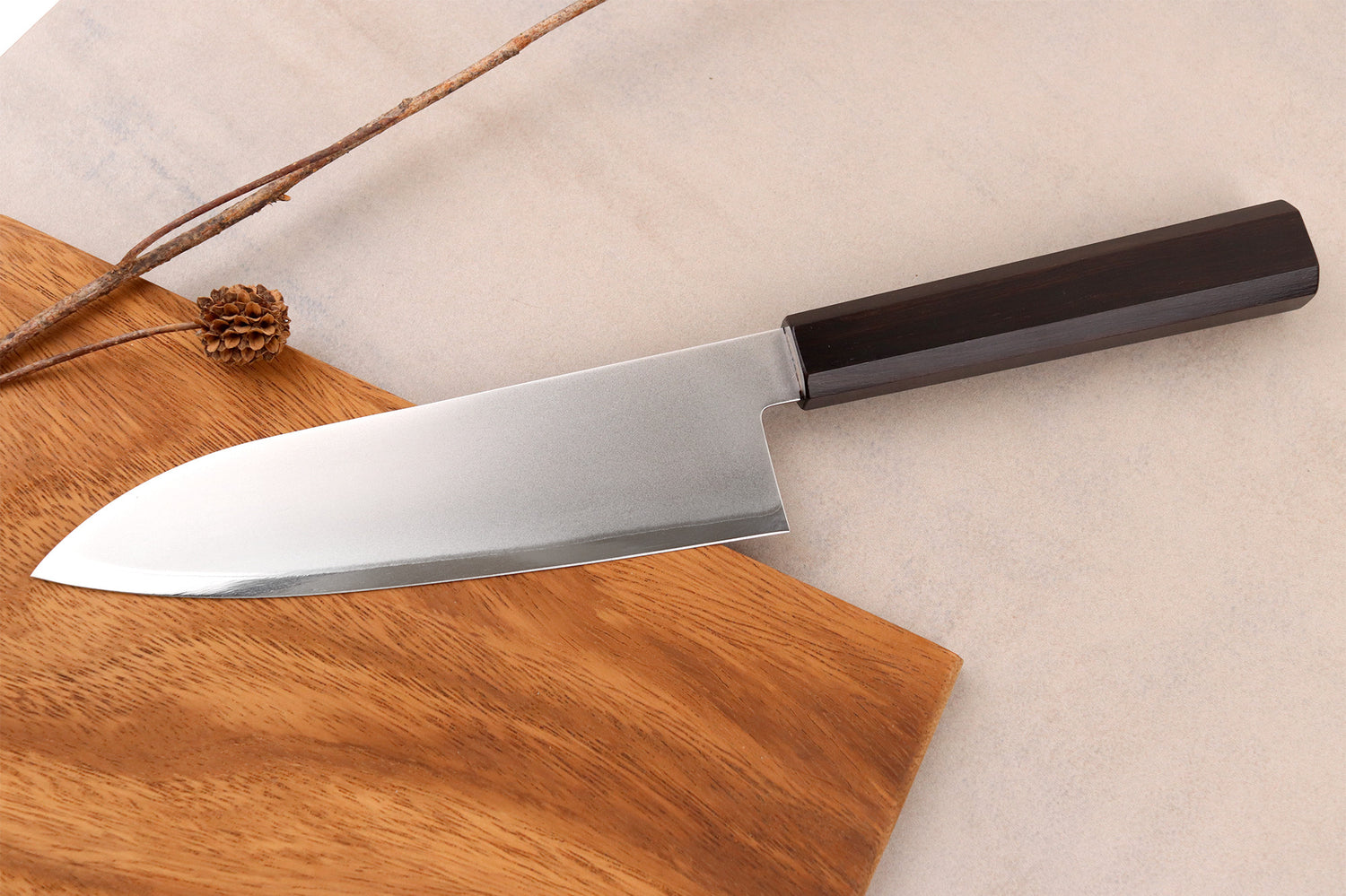 Couteau santoku 17cm japonais artisanal Hatsukokoro Kaijin BS2 ébène