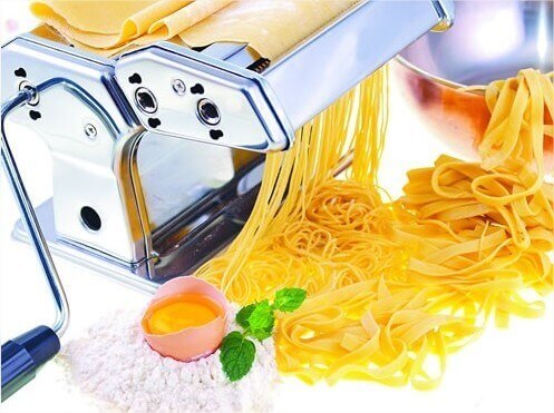 Machine à pâtes ergonomique et manuelle en inox - 9 positions