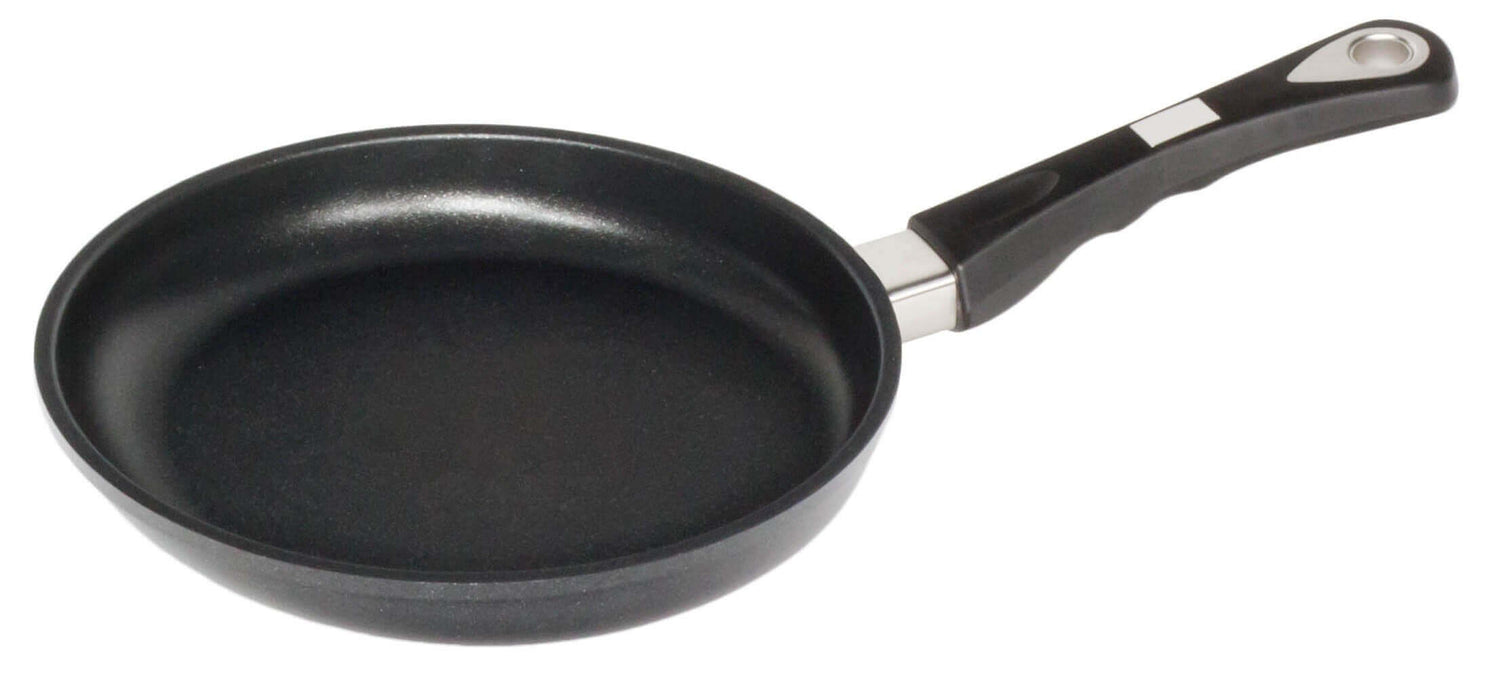 Poêle pro à frire ronde AMT 24cm anti-adhérente