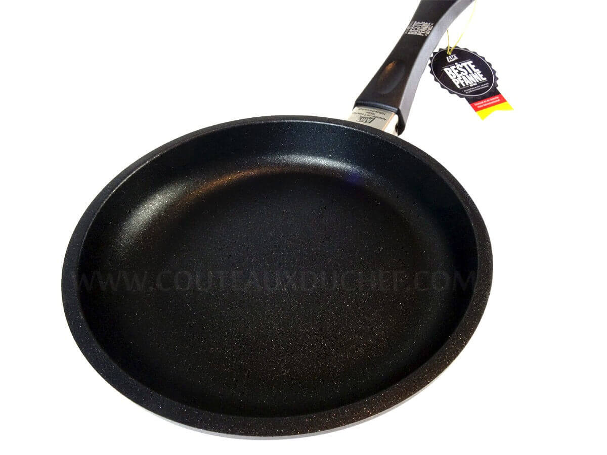Poêle à frire ronde pro AMT 20cm anti-adhérente + induction