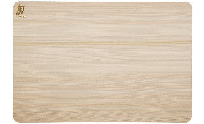 Planche à découper rectangulaire KAI en Hinoki japonais - 46 x 30.5cm