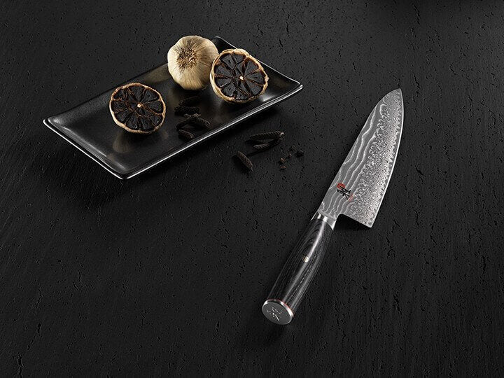 Couteau de chef japonais Miyabi 5000FCD lame 24cm damas 48 couches manche pakkawood