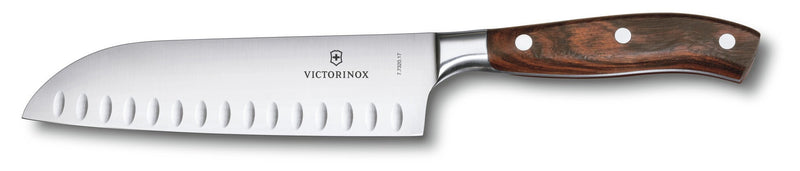 Couteau Santoku Victorinox Grand Maître Wood forgé 17cm manche érable