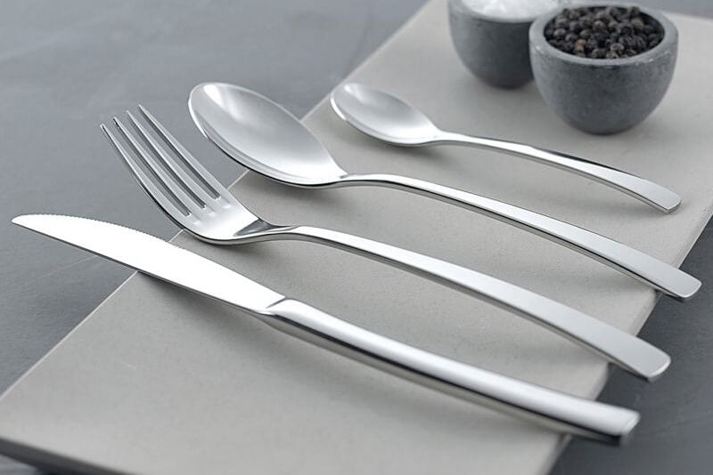 Ménagère 49 couverts de table Aurora Monobloc Amefa Première inox 18/10