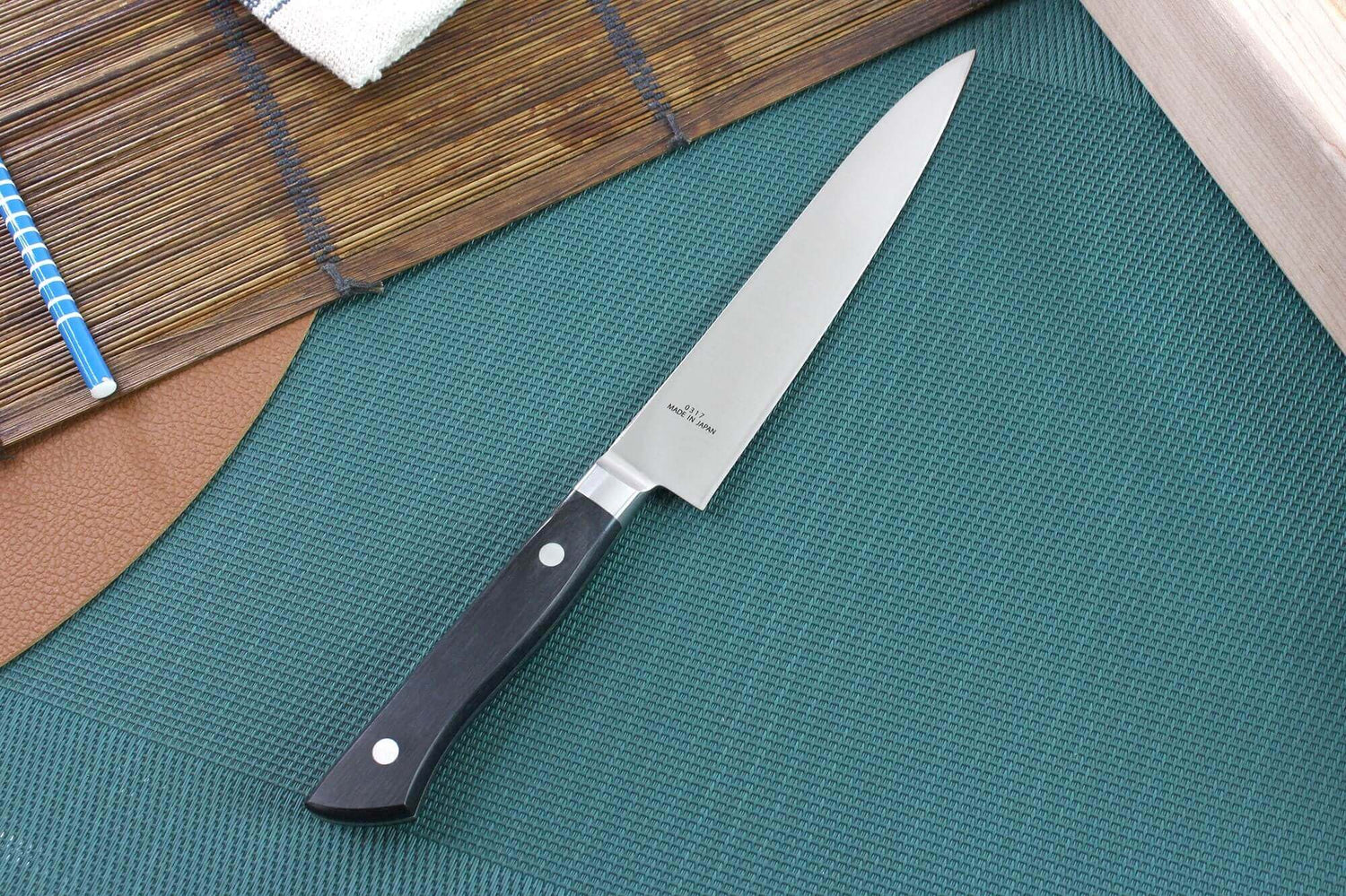 Couteau universel japonais MAC Professional 15.5cm