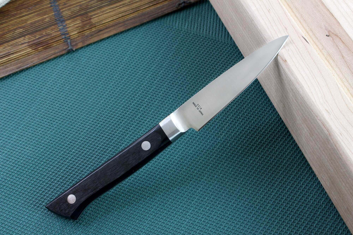 Couteau d'office japonais MAC Professional 8cm