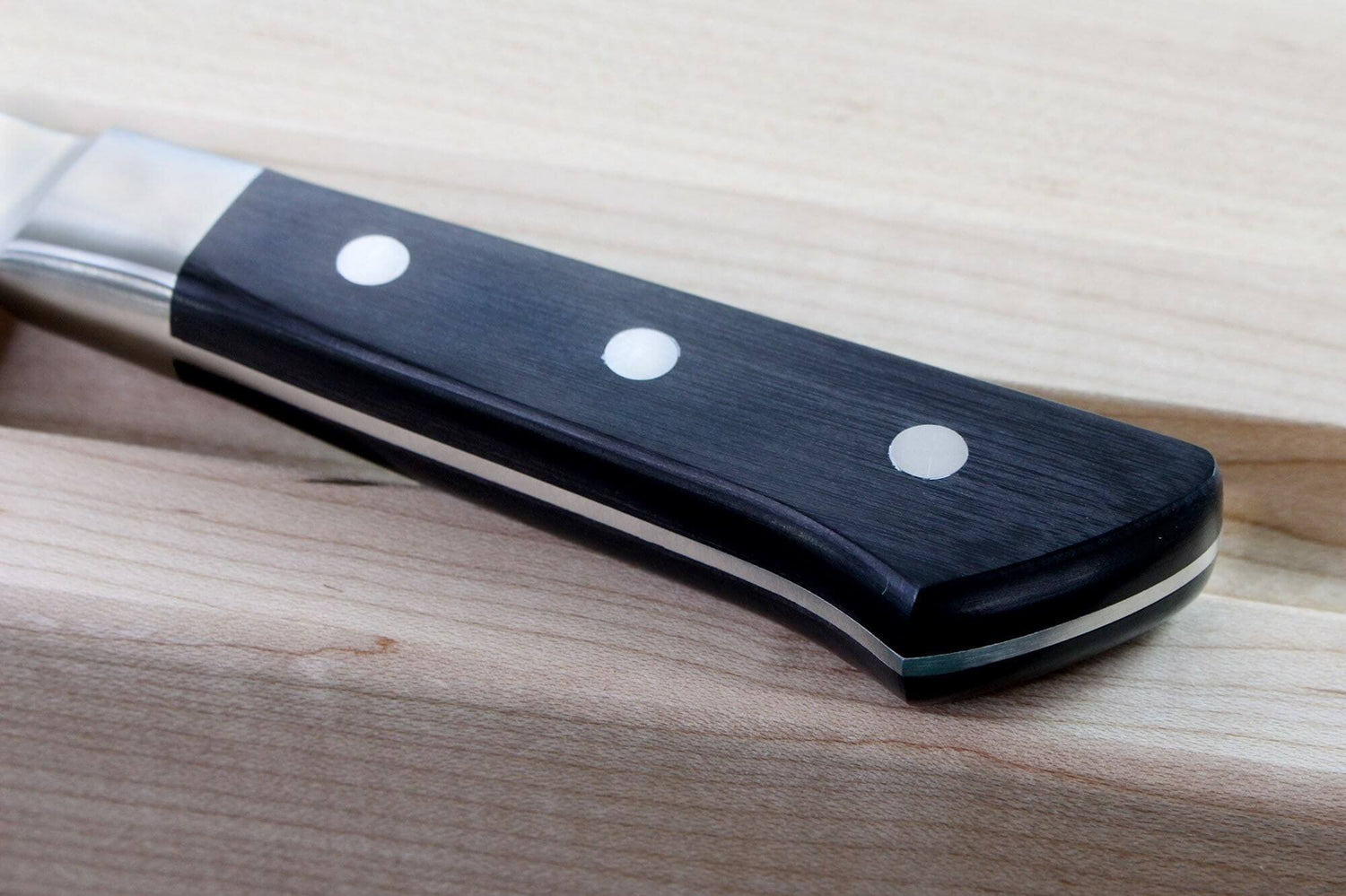 Couteau santoku japonais MAC Professional alvéolé 17cm
