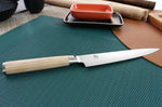 Couteau universel japonais Kai Shun Classic White damas 32 couches 15cm