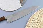 Couteau de chef japonais artisanal Wusaki Unagi AUS10 damas 24cm manche chêne