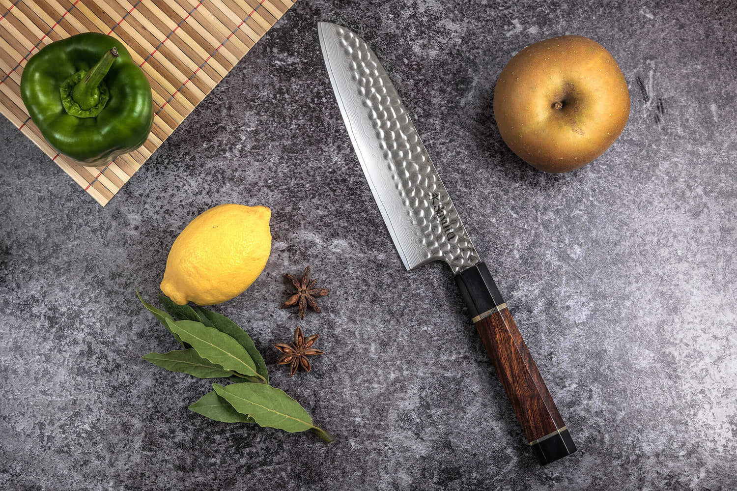 Couteau santoku Sayuto Desert Damas martelé 18cm