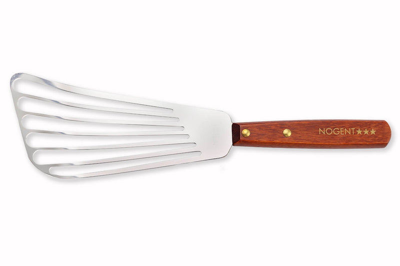 Pelle de cuisine ajourée en inox Nogent manche en bois de charme 28cm