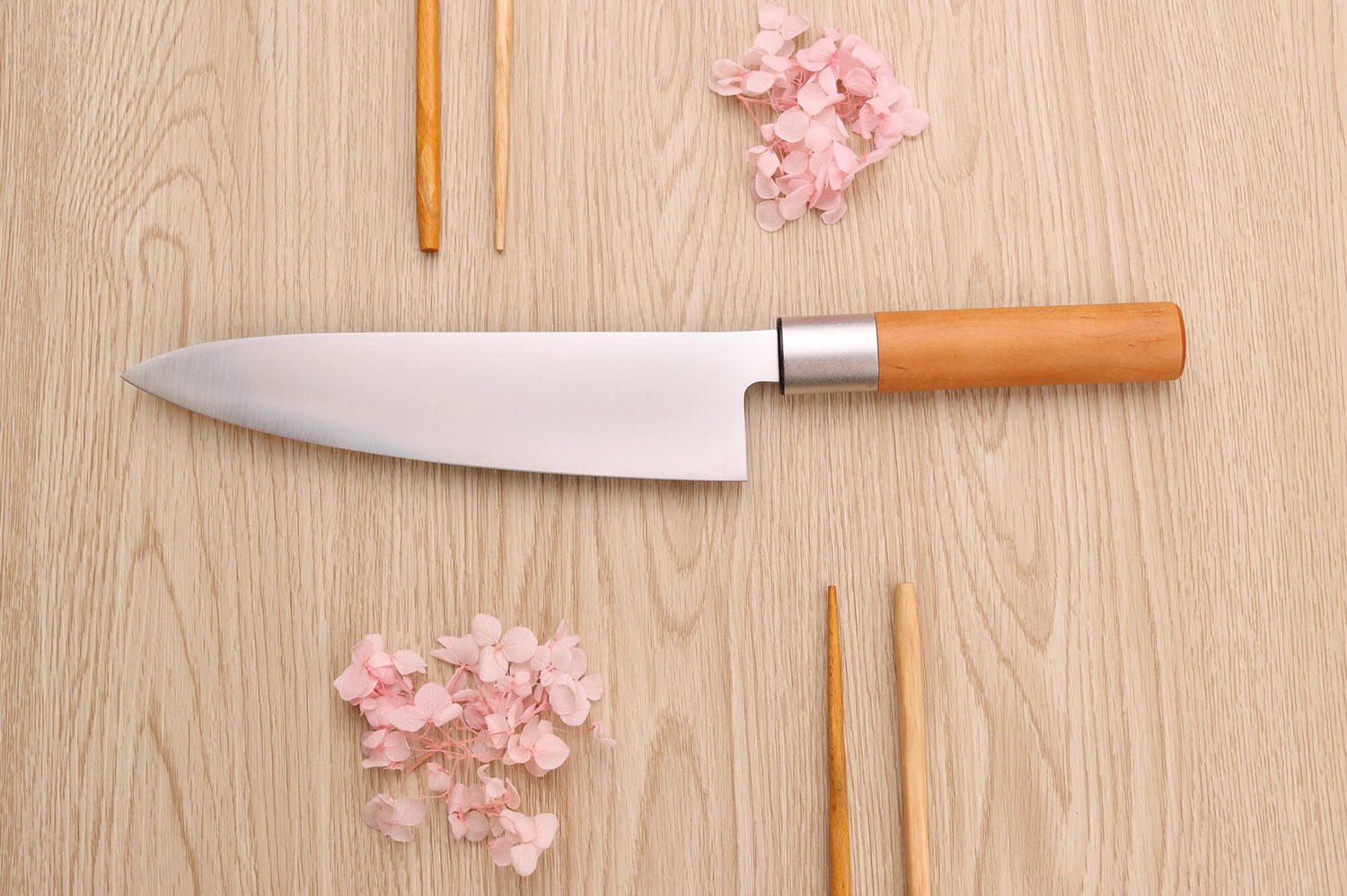 Couteau de chef japonais 20cm Suncraft Senzo manche en magnolia