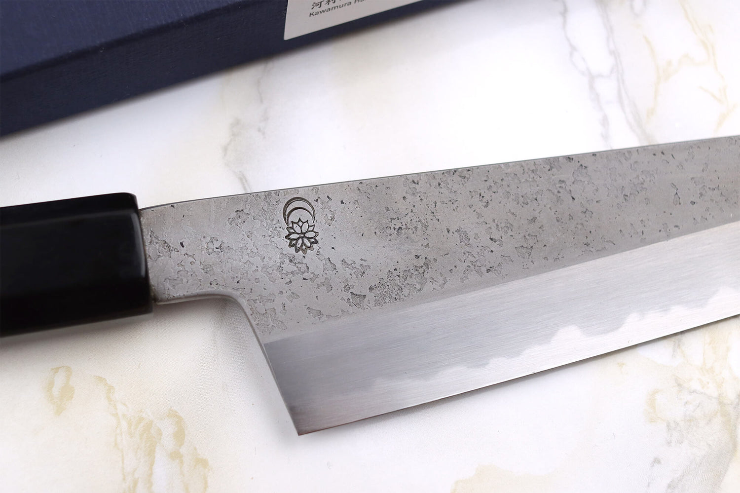 Couteau de chef 21cm japonais artisanal Sakai Kikumori Kikuzuki Rin
