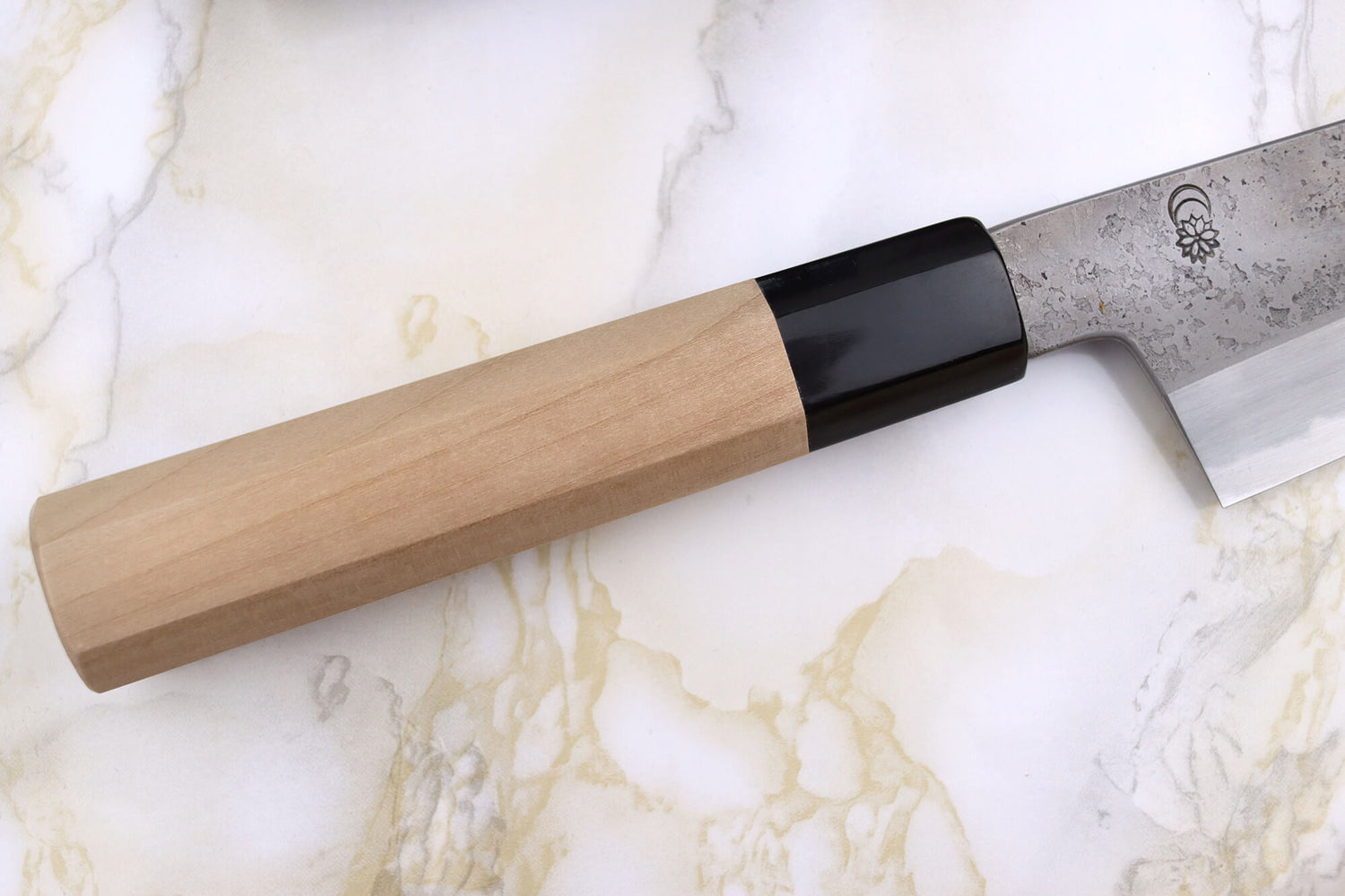 Couteau de chef 21cm japonais artisanal Sakai Kikumori Kikuzuki Rin