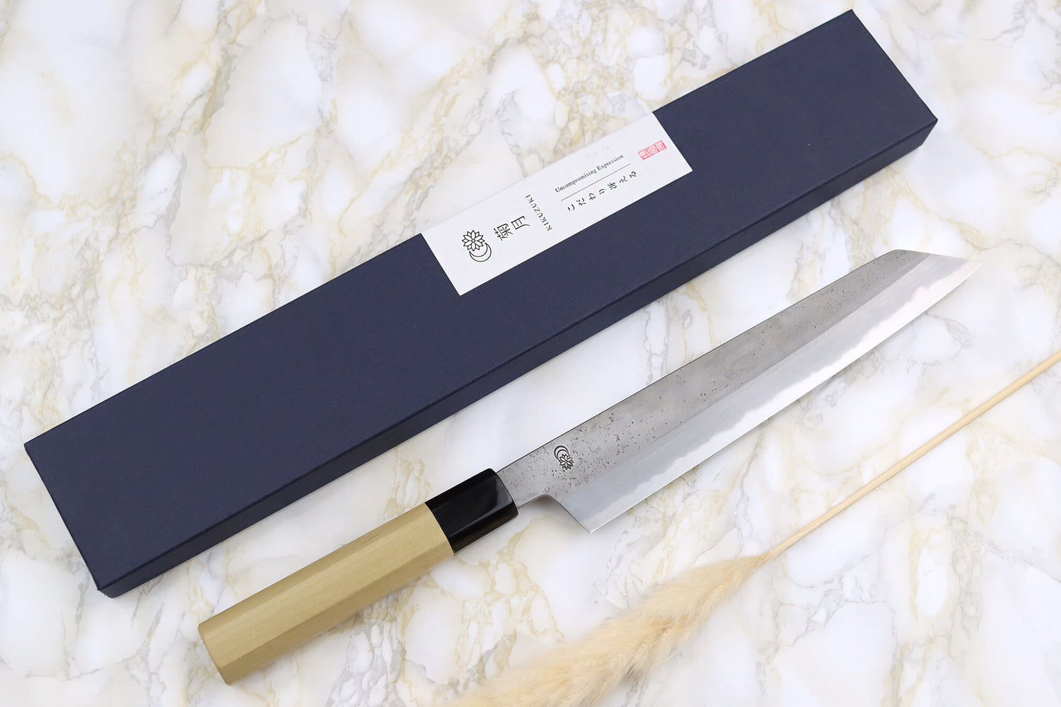 Couteau de chef kiritsuke 24cm japonais artisanal Sakai Kikumori Kikuzuki Rin