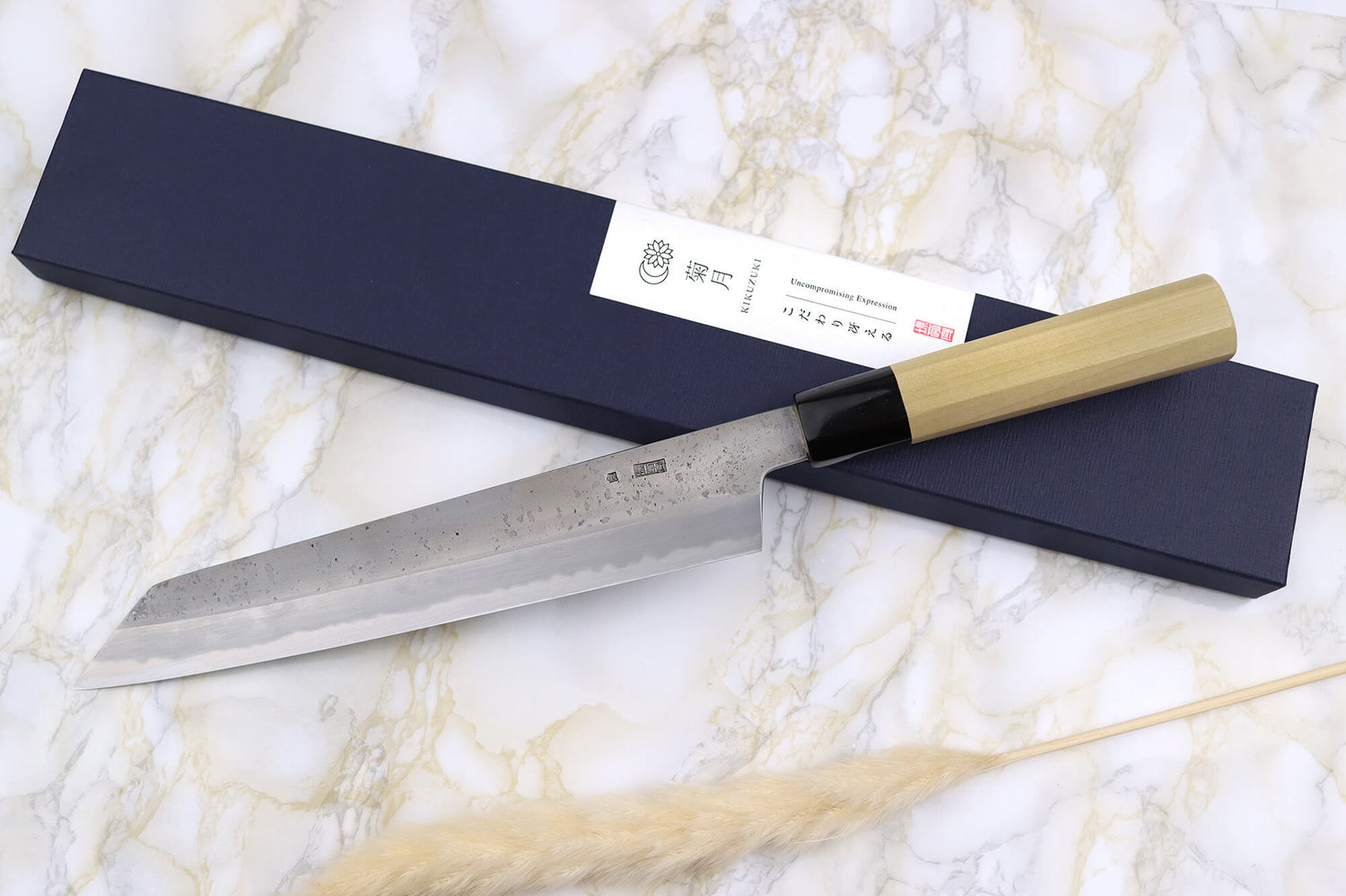 Couteau de chef kiritsuke 24cm japonais artisanal Sakai Kikumori Kikuzuki Rin