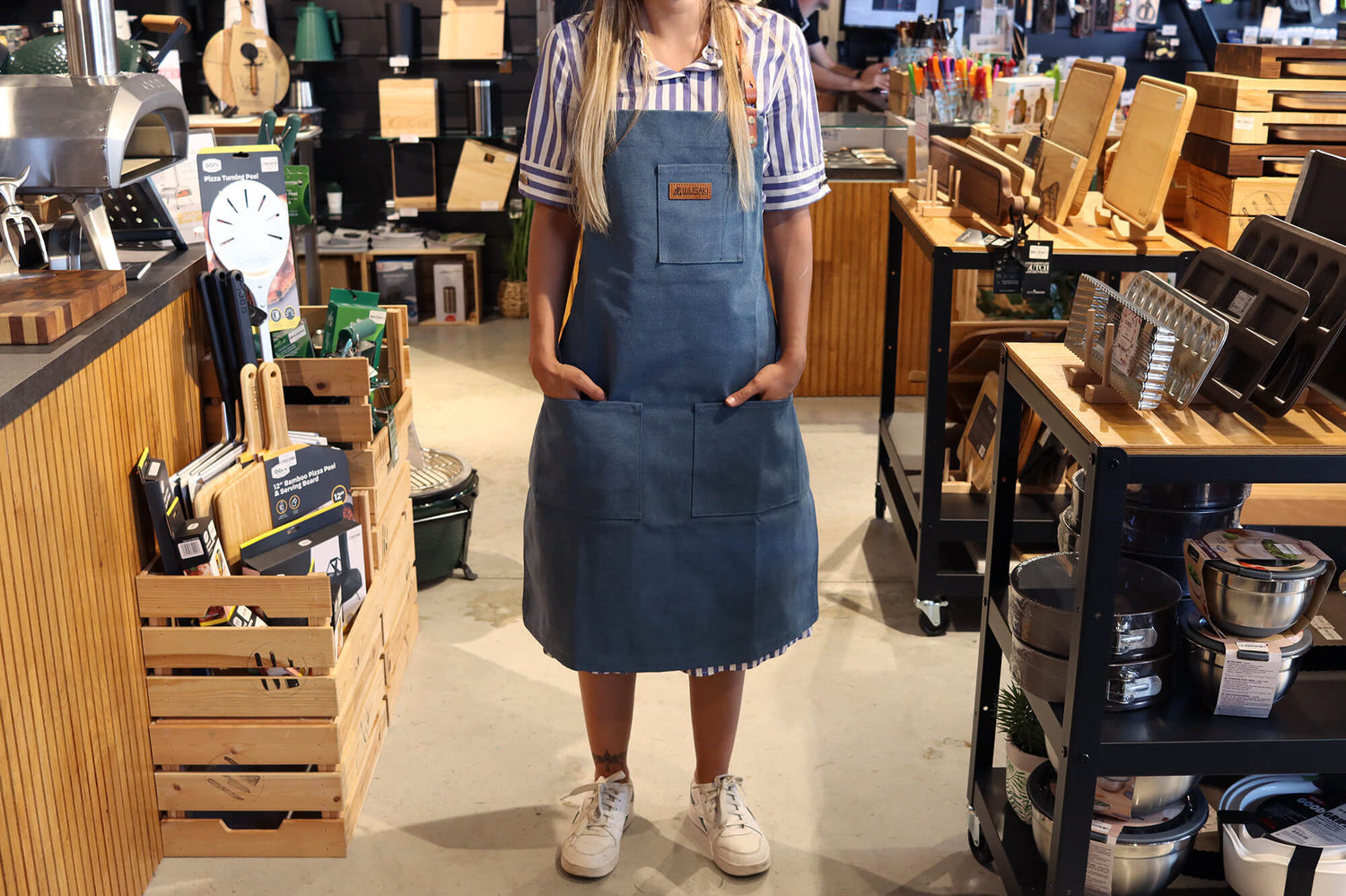 Tablier de cuisine Wusaki en toile bleue et cuir 83x67,5cm - Taille unique