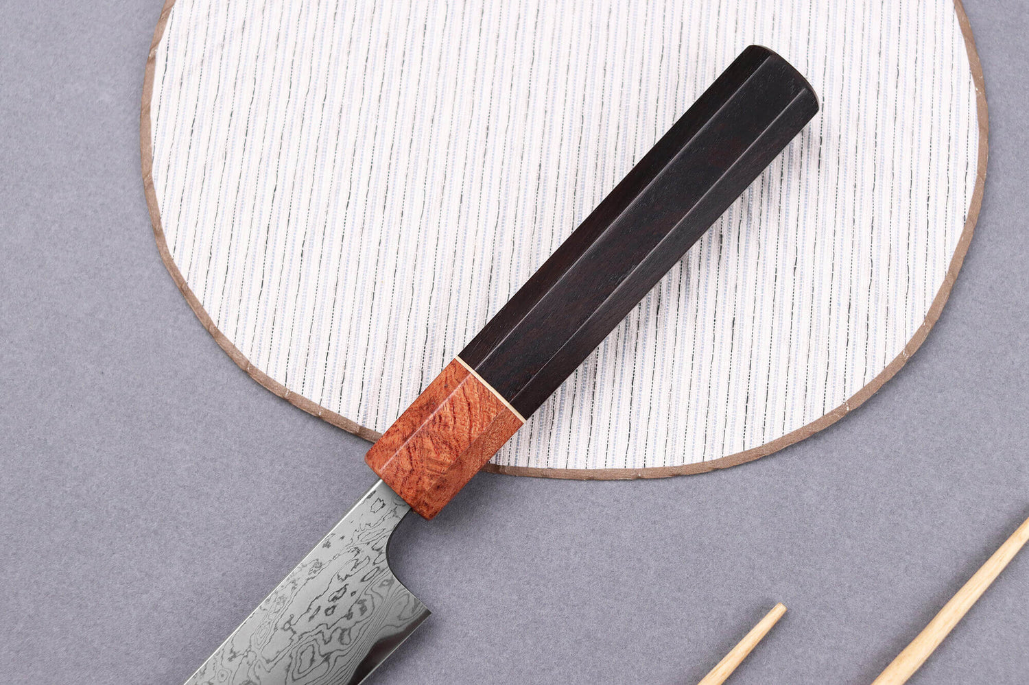 Couteau sujihiki 21cm japonais artisanal Toshihiro Wakui Aogami 2 damas laminé