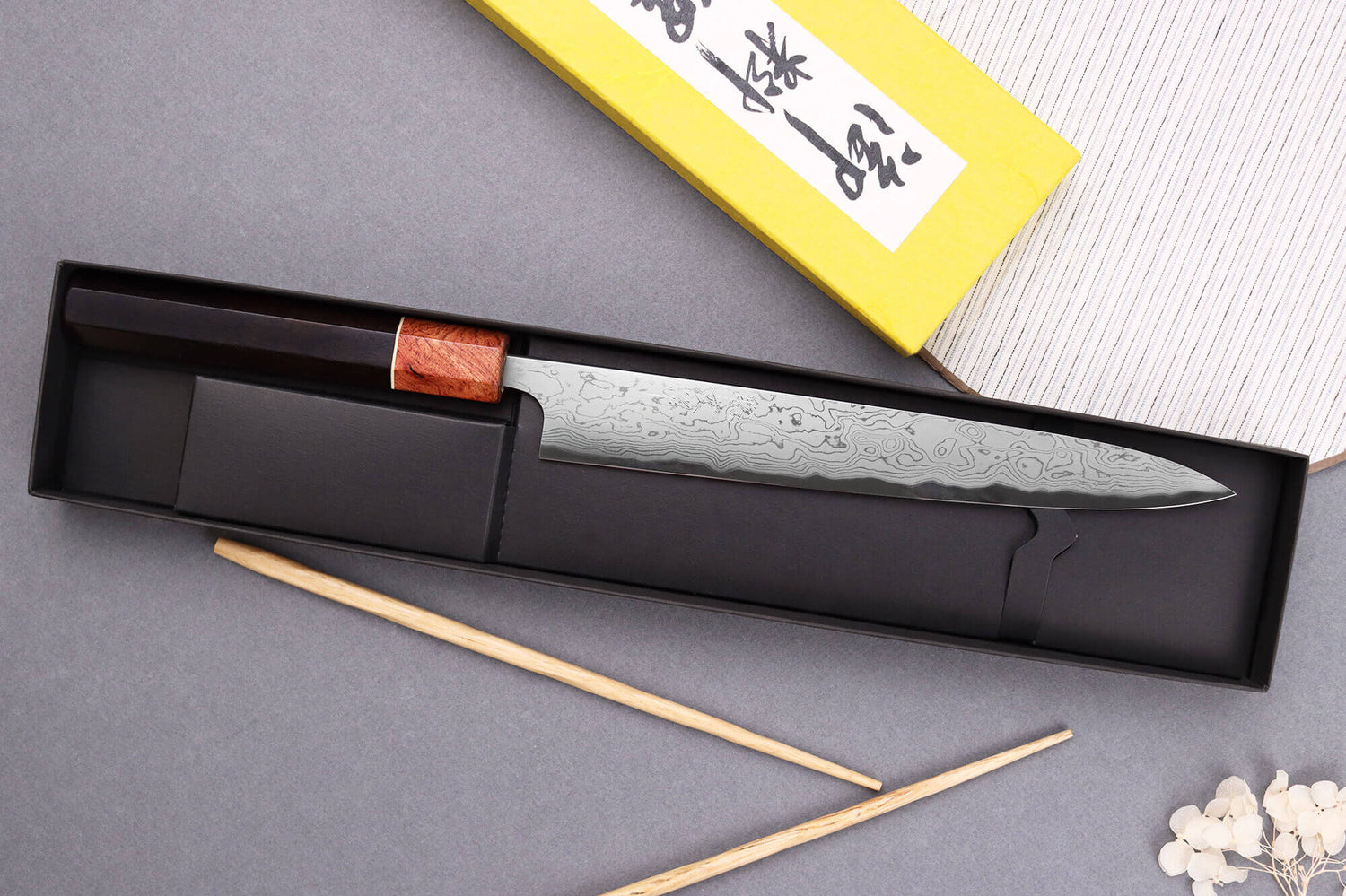 Couteau sujihiki 21cm japonais artisanal Toshihiro Wakui Aogami 2 damas laminé