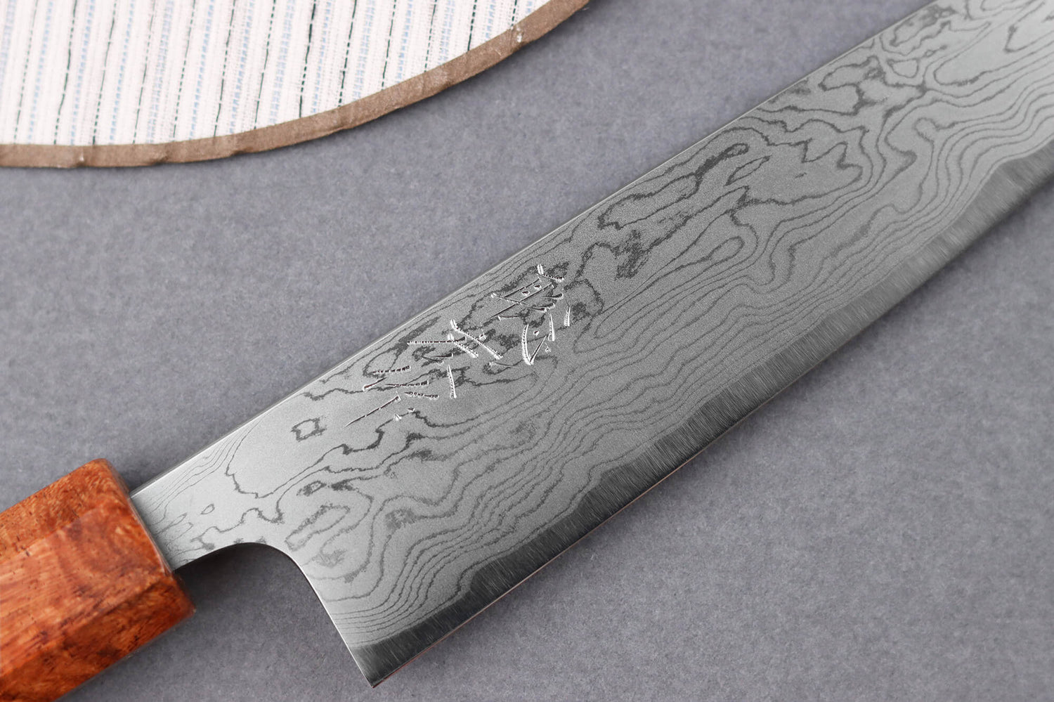 Couteau universel 15cm japonais artisanal Toshihiro Wakui Aogami 2 damas laminé